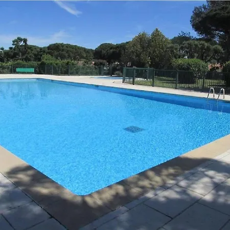 Villa Gasrem - Golfe De St-tropez - Mazet Dans Domaine Avec Piscine Et Tennis Gassin
